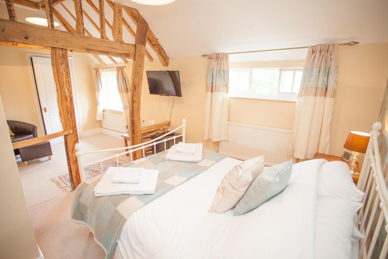 The Seven Stars Inn Pewsey Ngoại thất bức ảnh